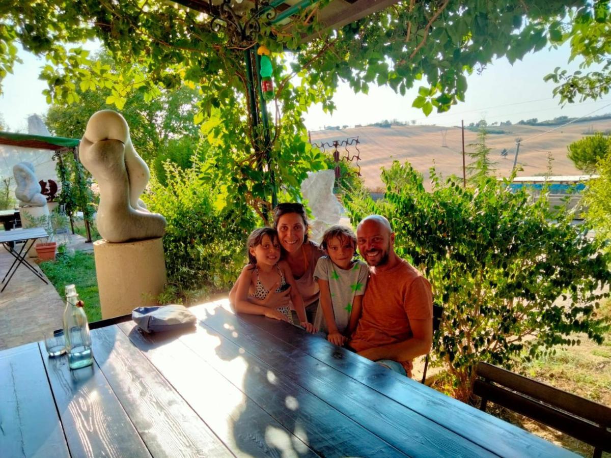 "La Casa Degli Ulivi Art B&B" Trecastelli Екстериор снимка