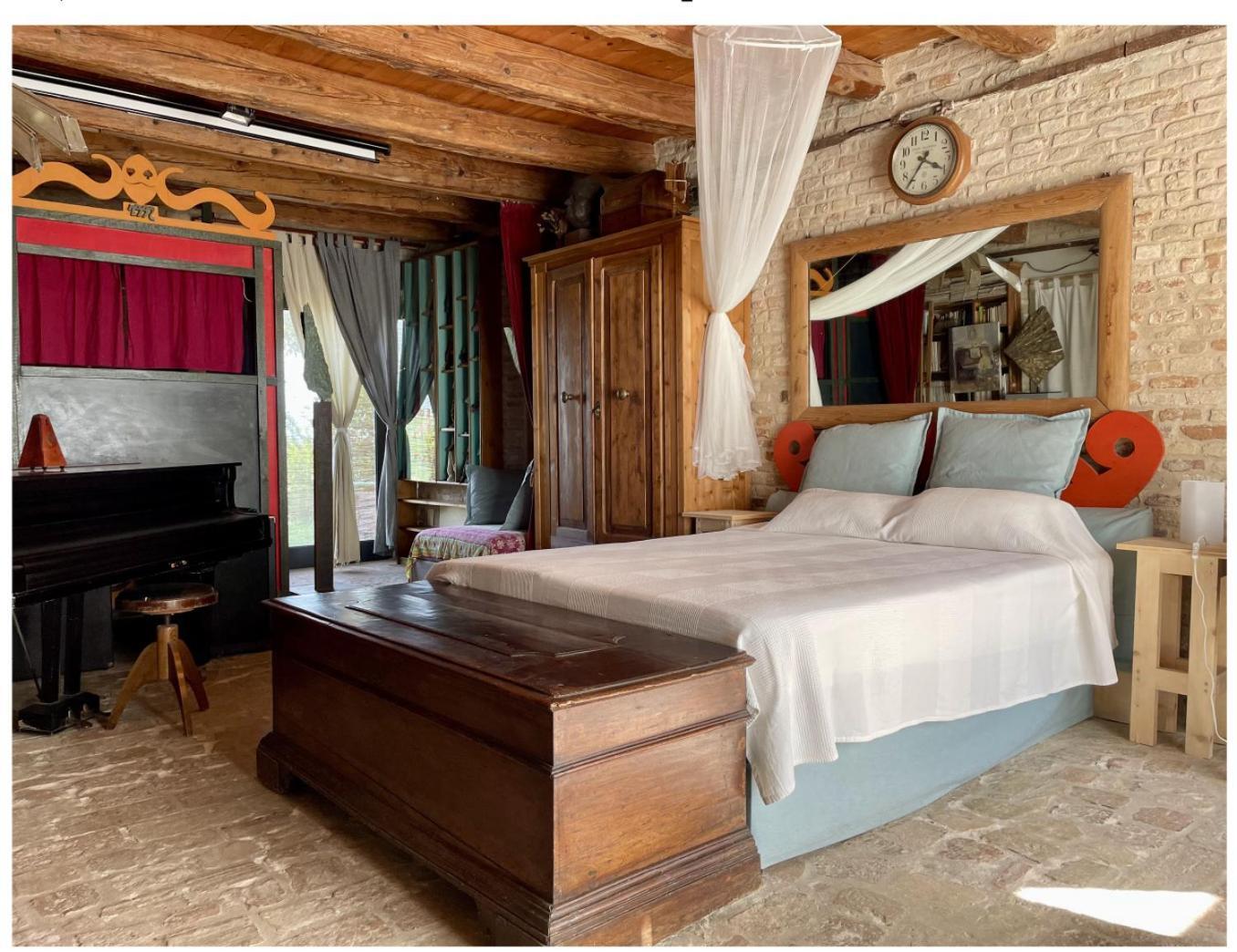 "La Casa Degli Ulivi Art B&B" Trecastelli Екстериор снимка